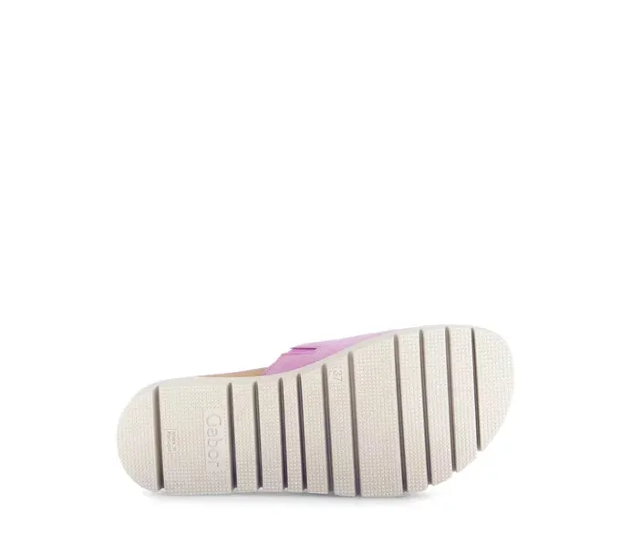 63.745.13 - Pink Suede||63.745.13 - Sude Rose