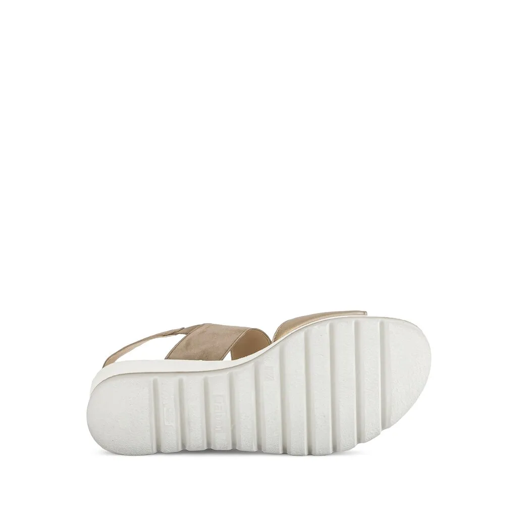 64.645.62 - Beige Suede||64.645.62 - Sude beige