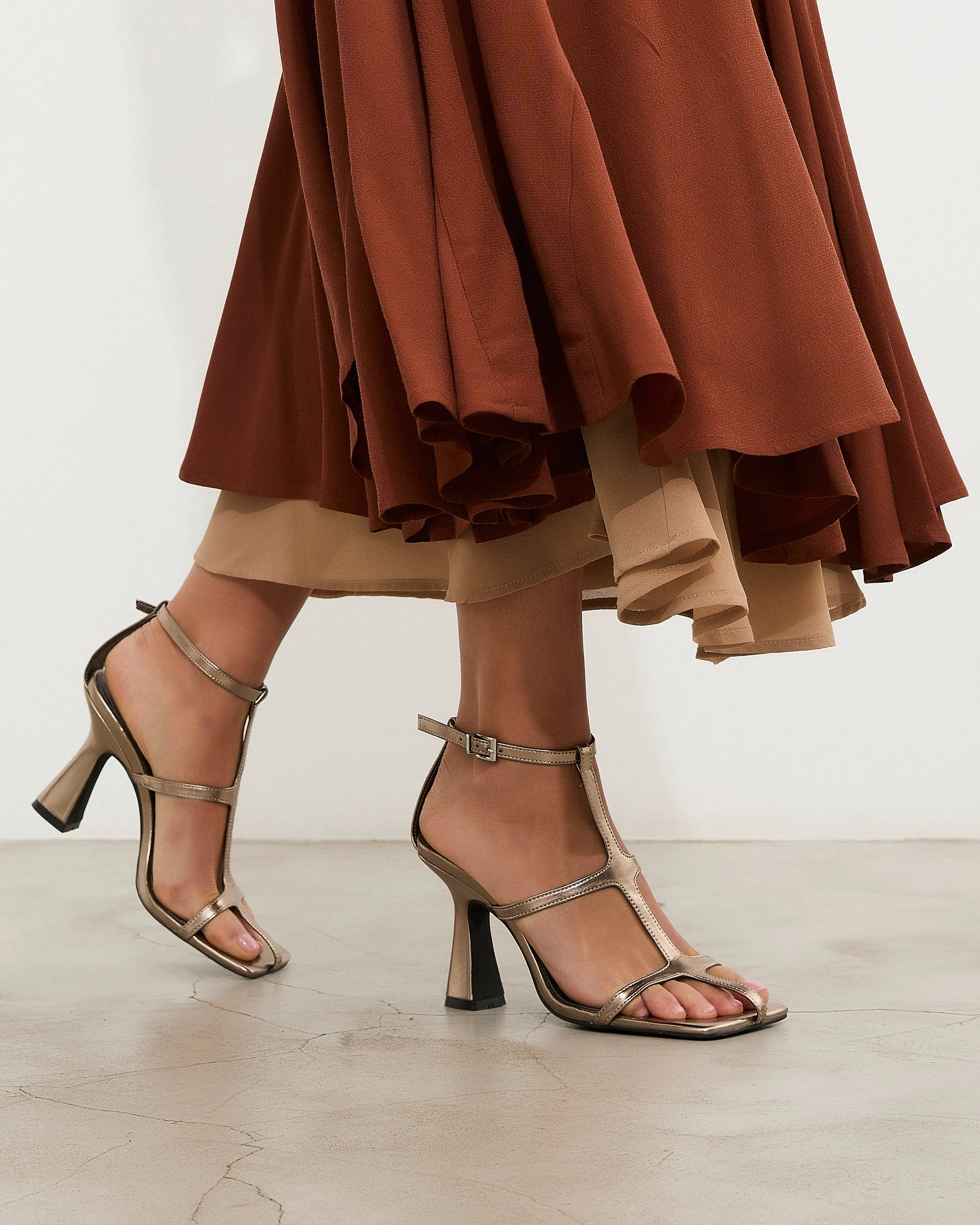Anne Metallic