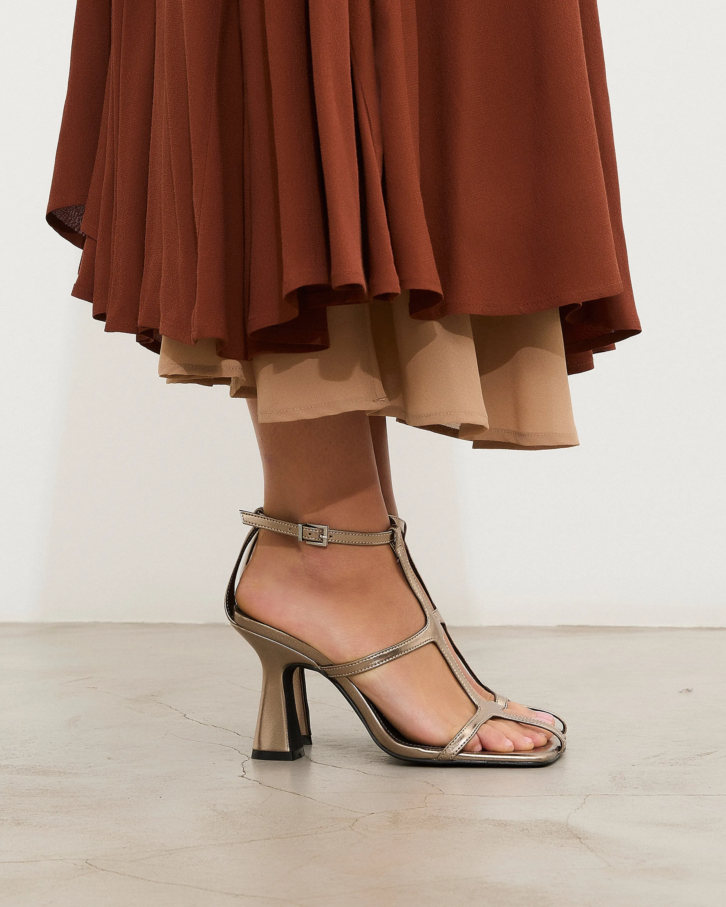 Anne Metallic