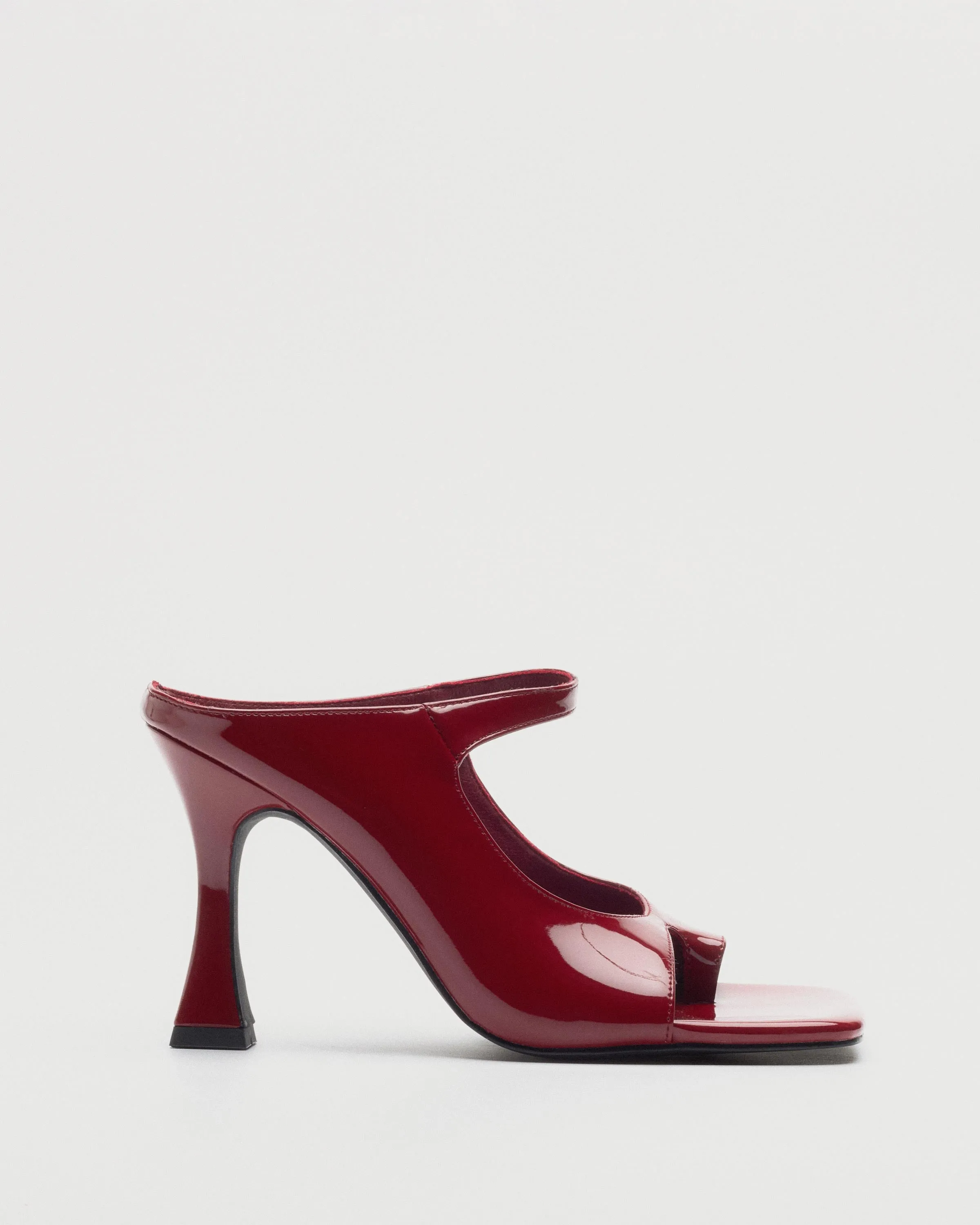 Drienne Red