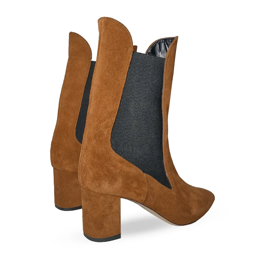 ELIZABETH BROWN SUEDE
