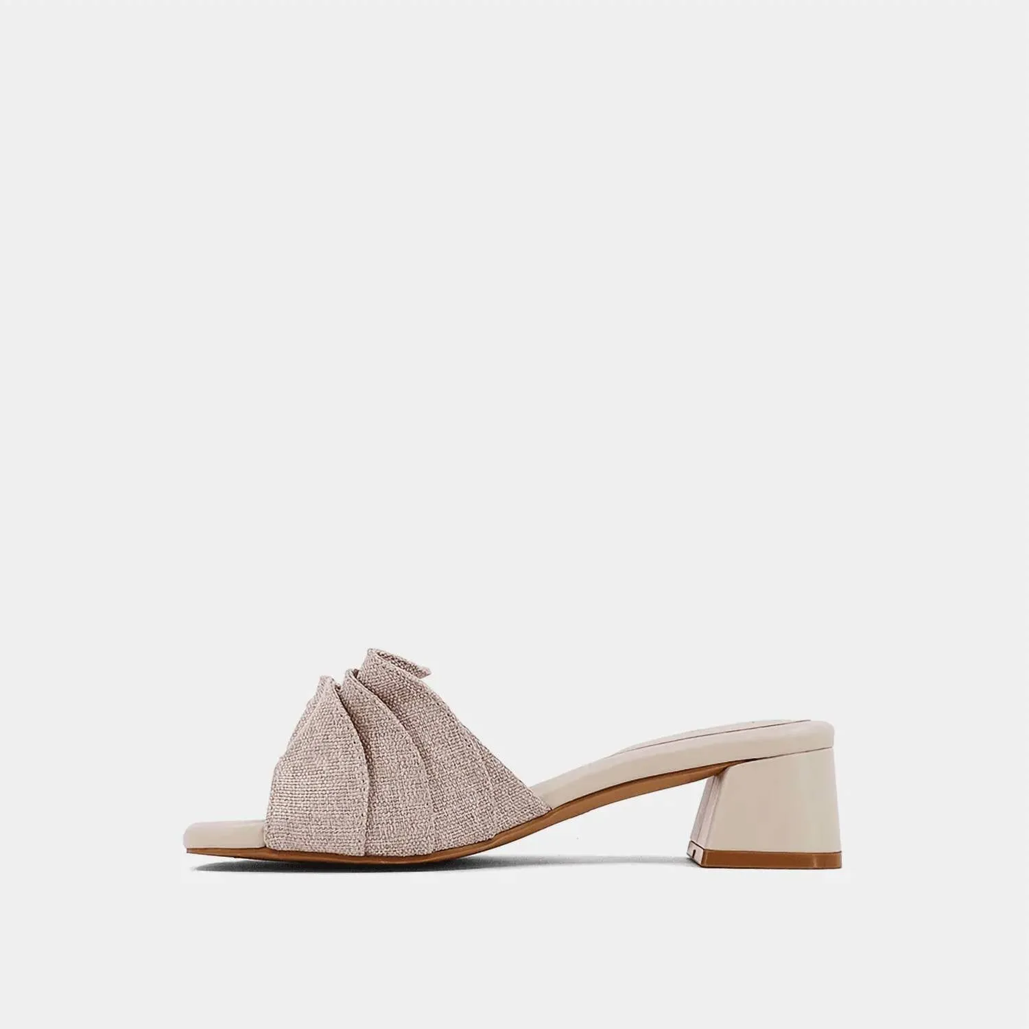 Frances Ruffle Slide Sandal In Natural