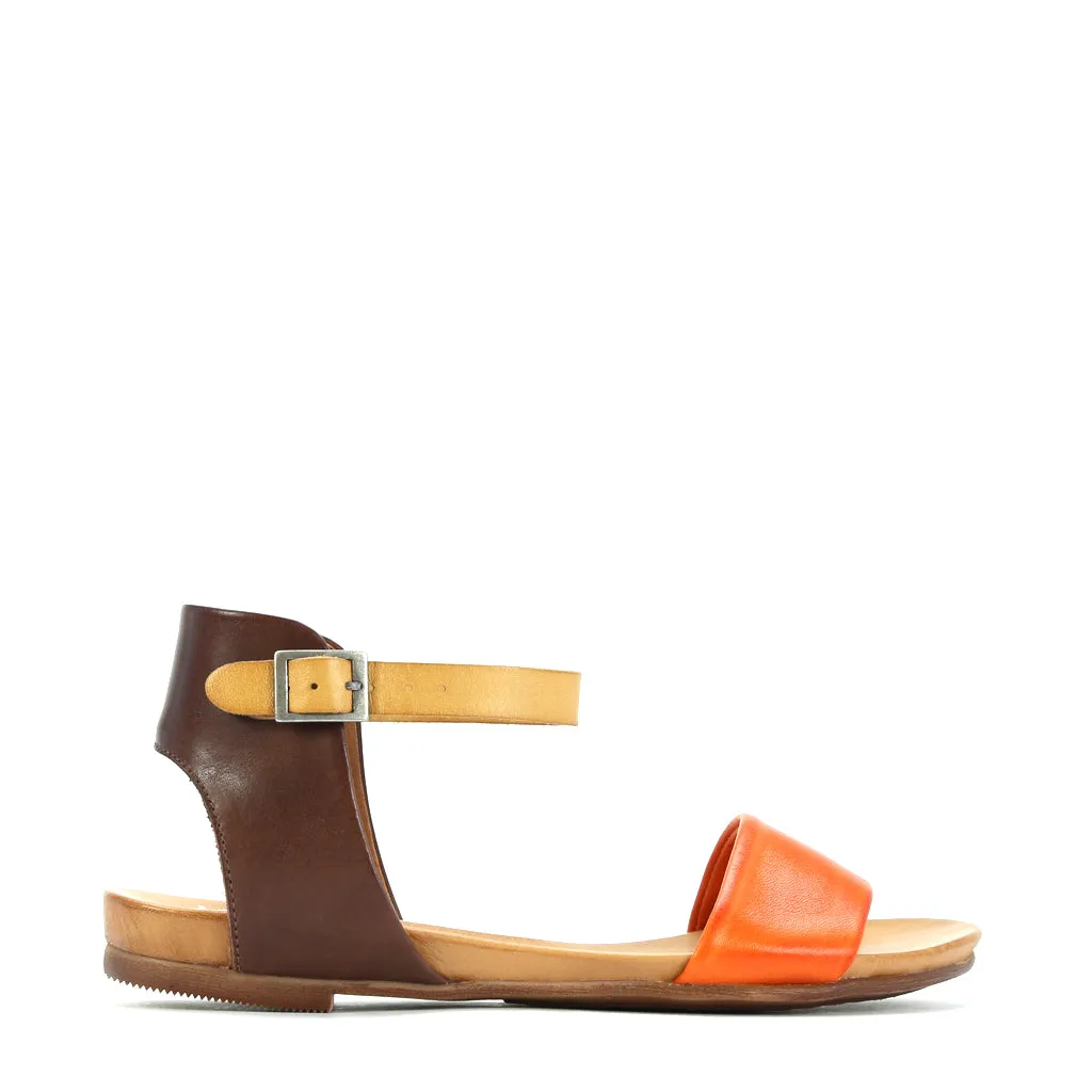 LARNA LEATHER SANDAL