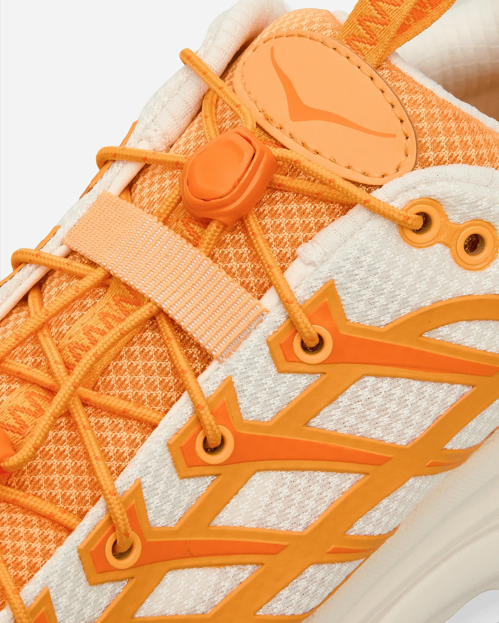Mafate Three2 Sneakers Sun Coral / Alabaster