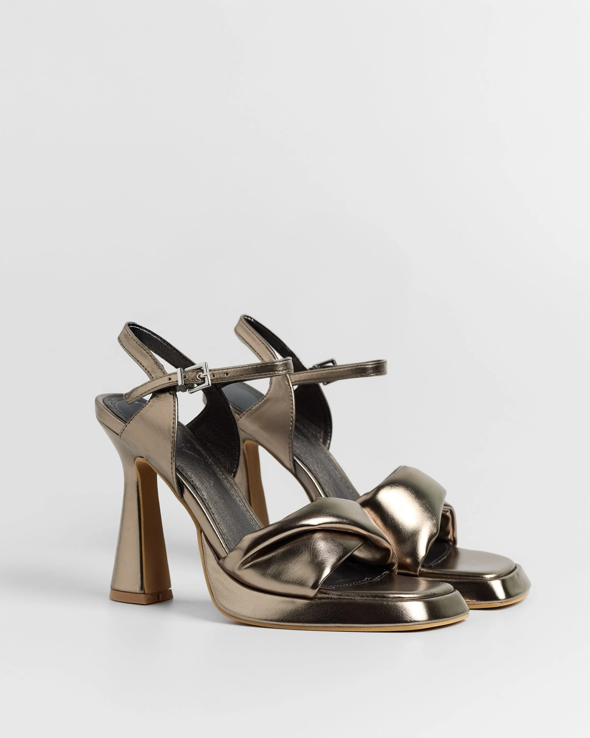 Metallic Dibai