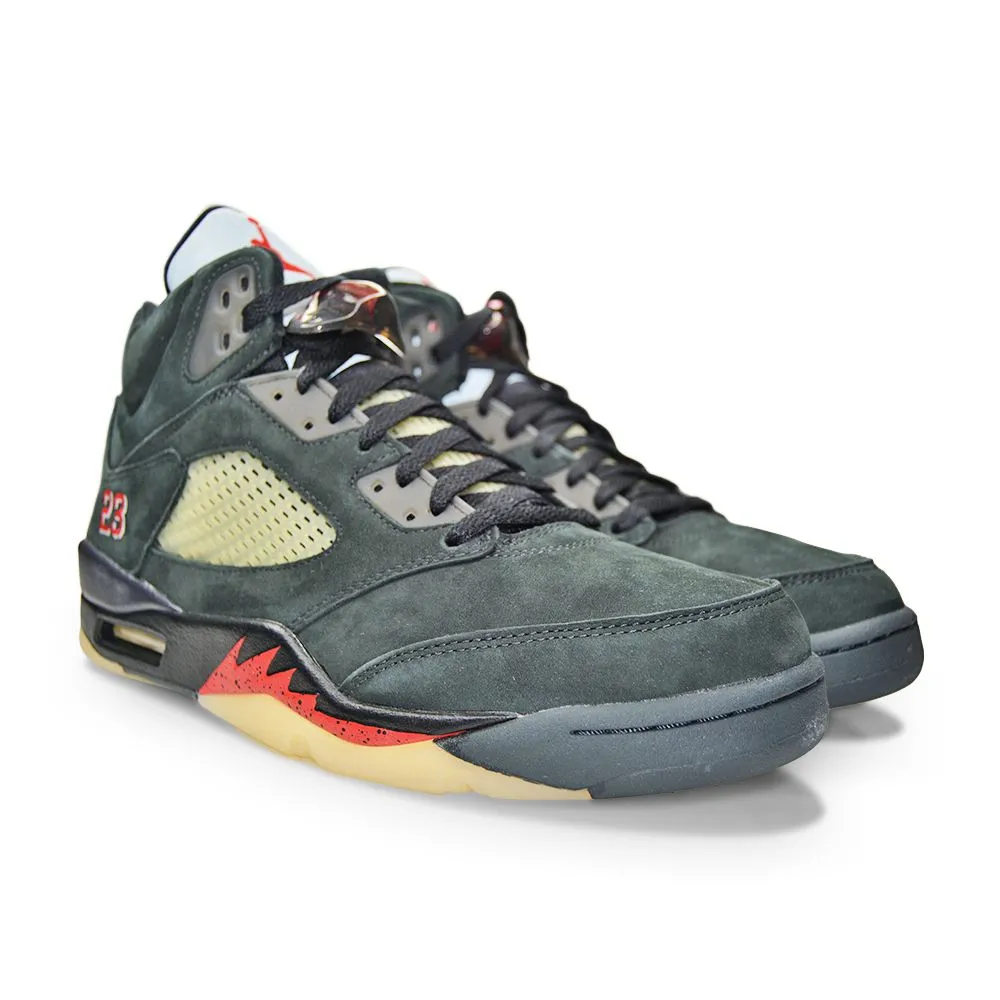 Nike Air Jordan 5 Retro GTX - DR0092 001 - Off Noir Fire Red Black Muslin