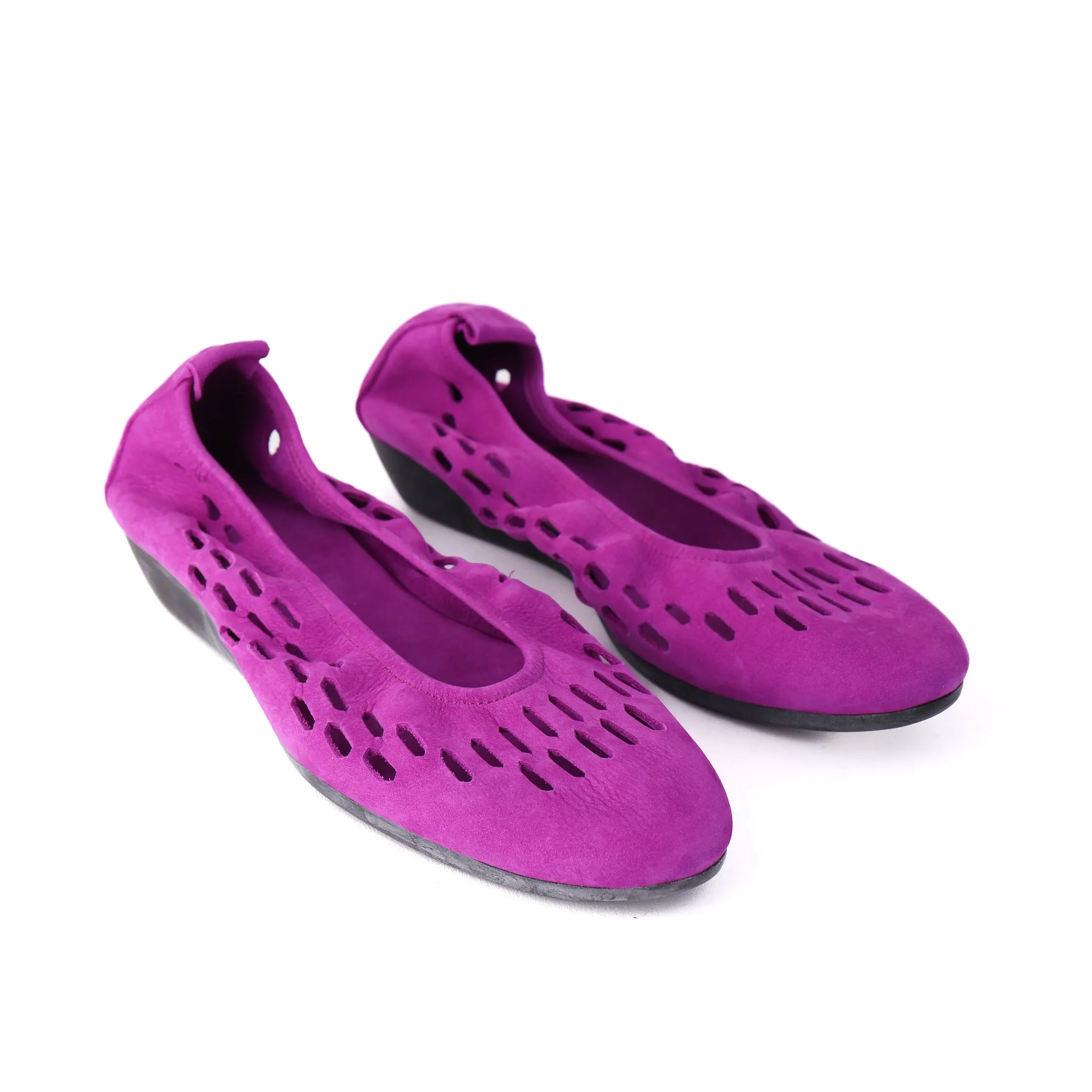 ONIZZA VIOLET