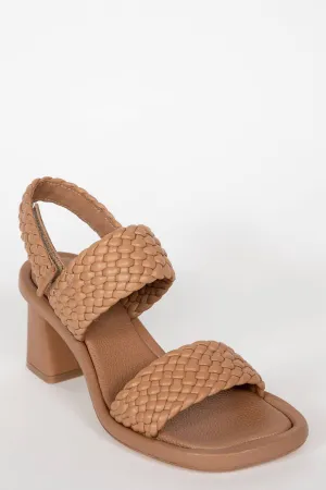 Pina Heeled Sandal In Trenza Miel