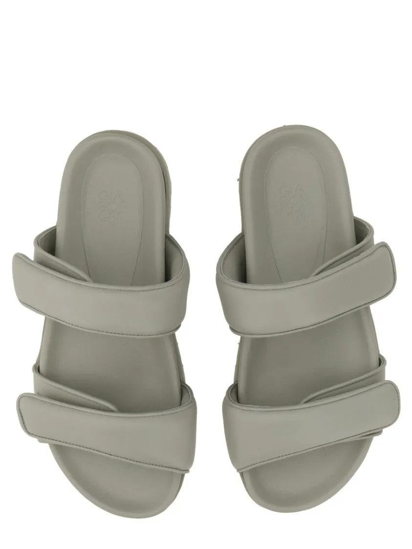 Pins 11 Sandal