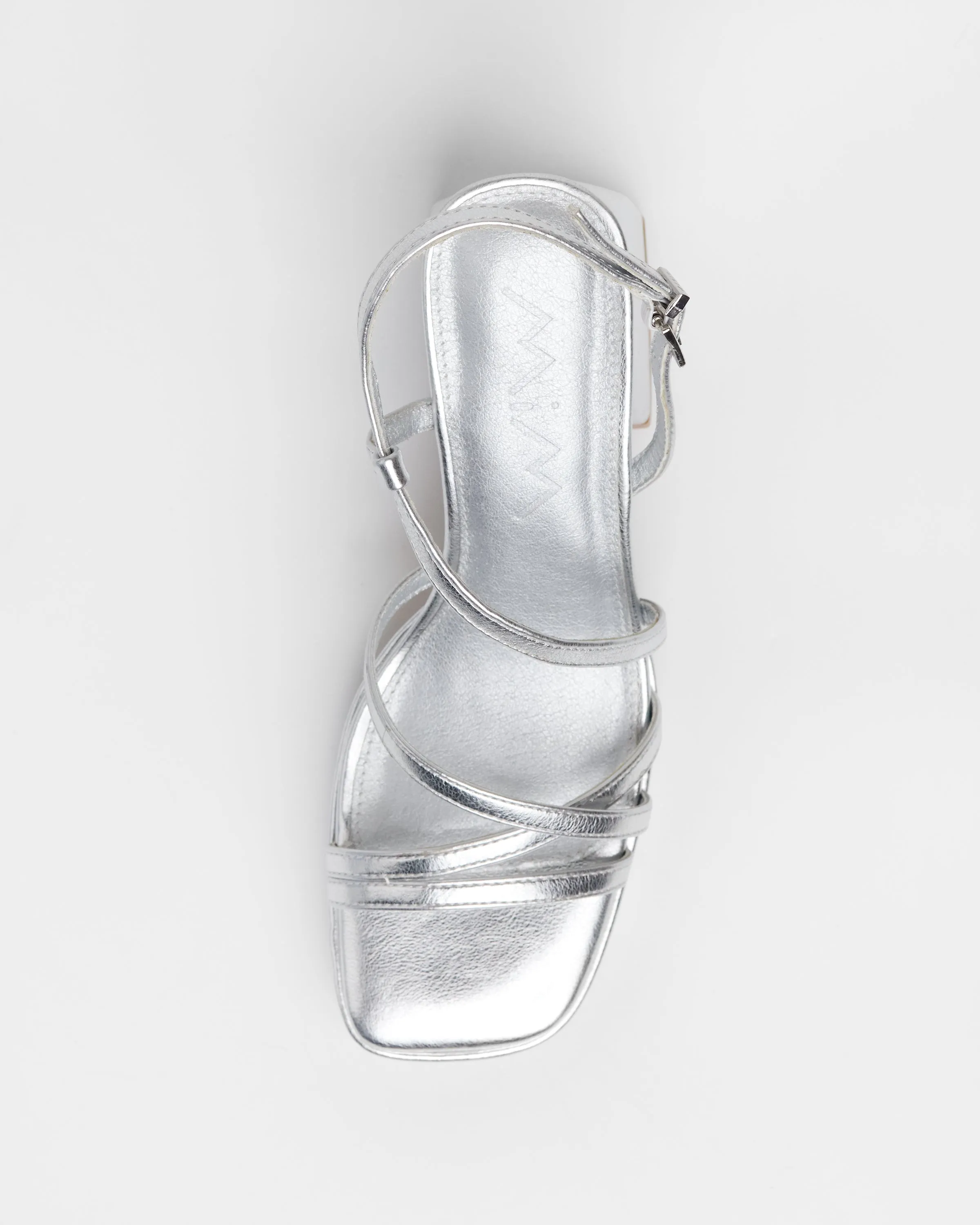 SILVER CORA