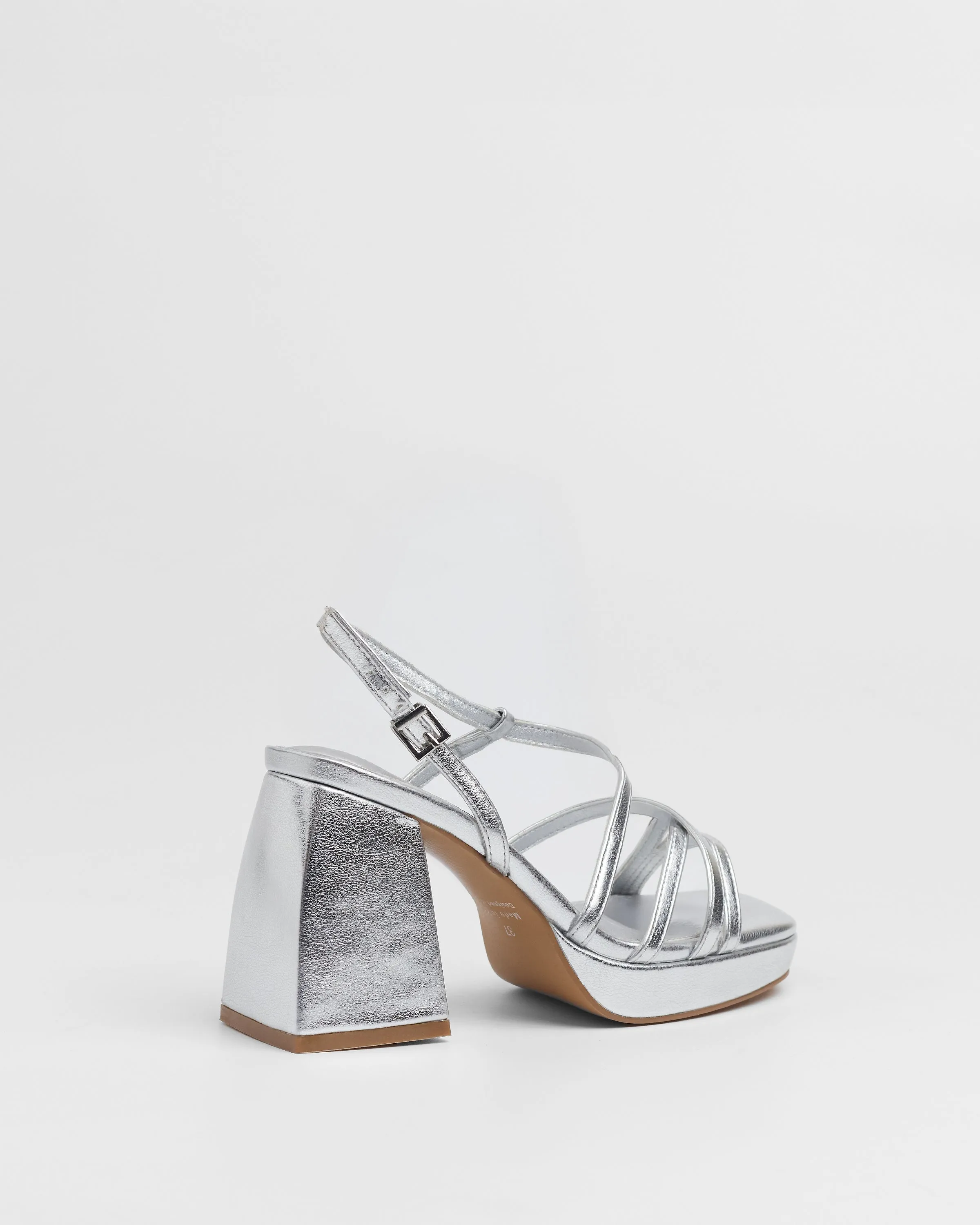 SILVER CORA