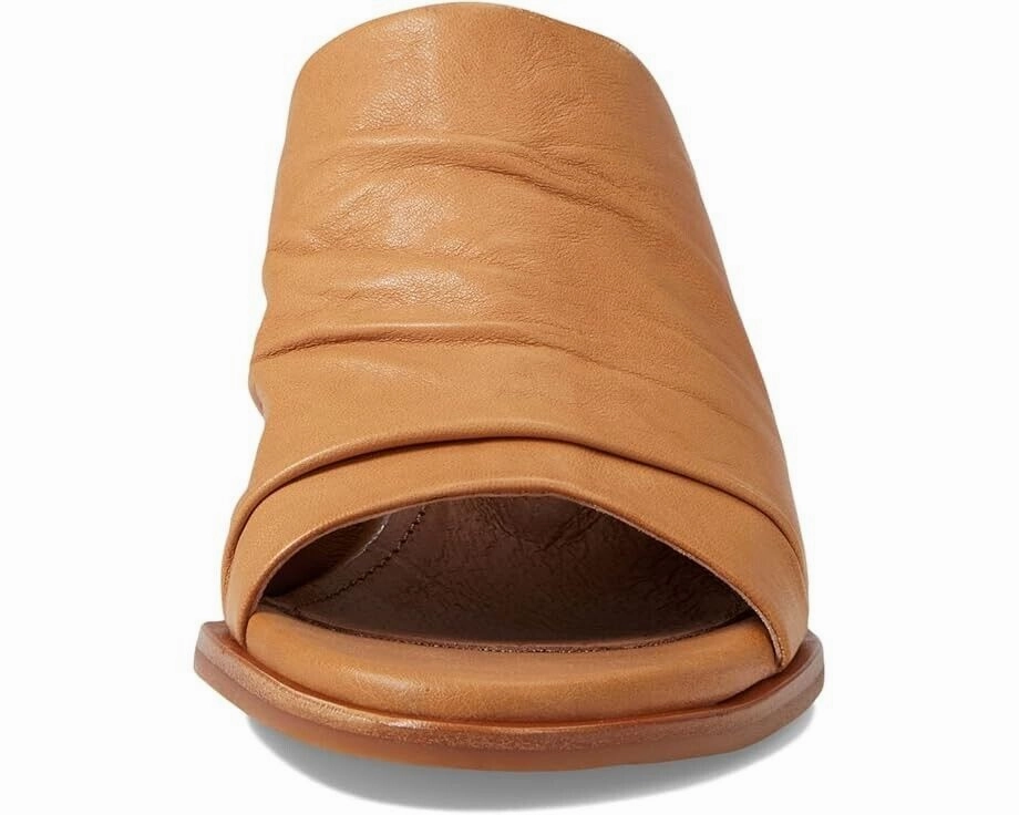 Sofft Chrissie Sandals Women 11 Caramel Leather Slide Rounded Stack Heel KHD1075