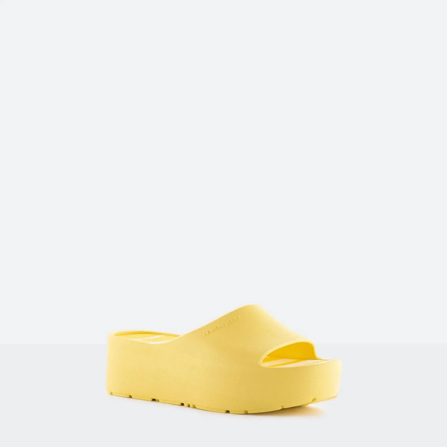 Solis 03 In Lemonade