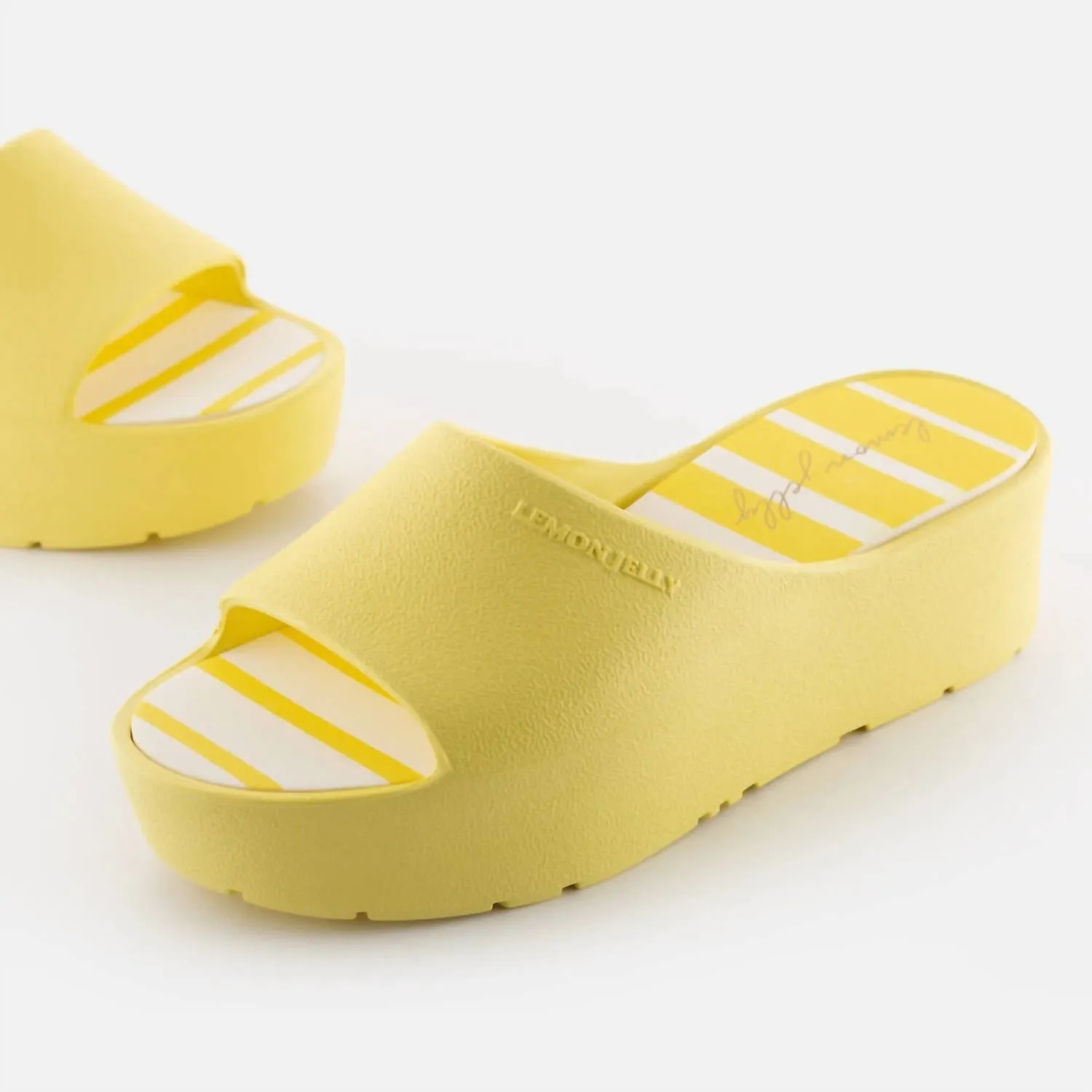 Solis 03 In Lemonade