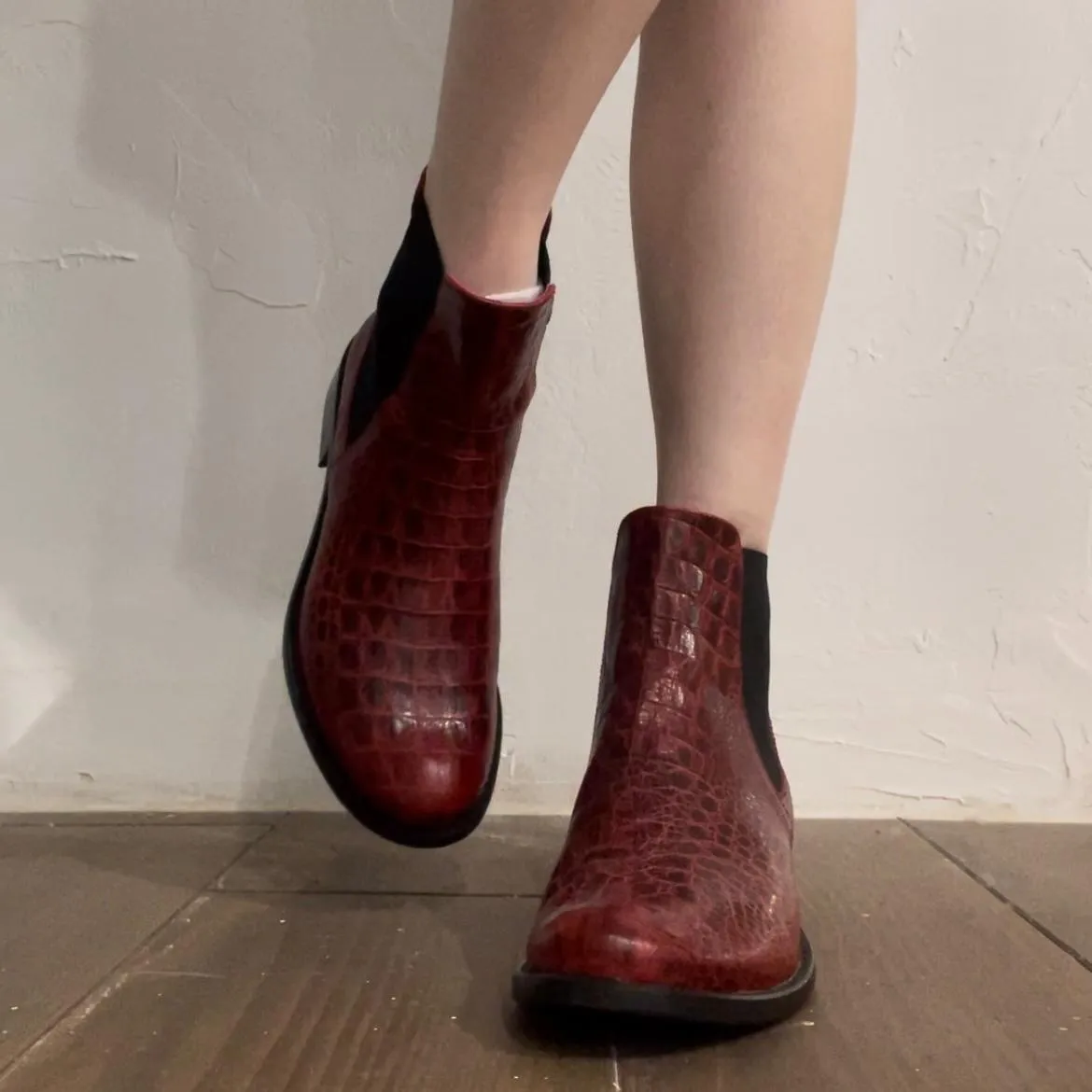 Taille Wine Chelsea ankle boot