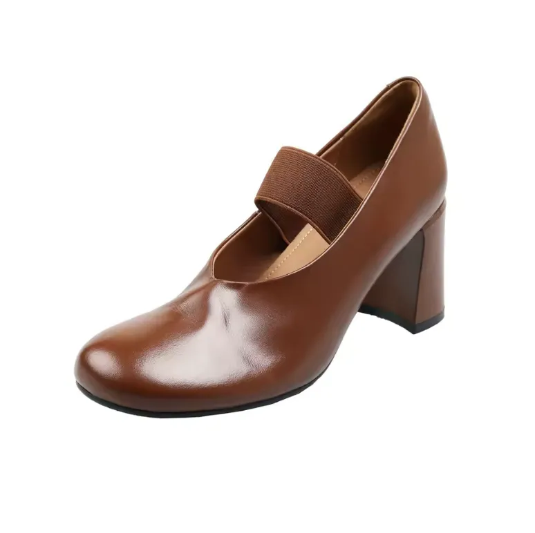 USS Shoes Alina Women's Low Heeled Round Toe Pumps