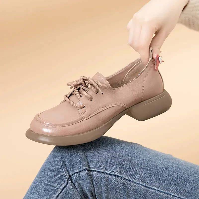 USS Shoes Amelia Women's Lace Up Loafer