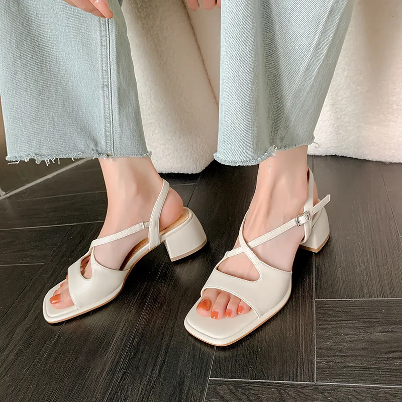 USS Shoes Analia Women's Leather Luxury Square Toe Sandals