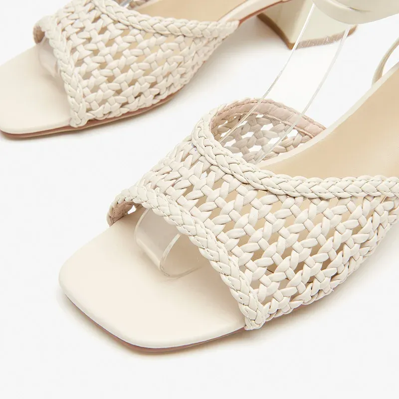 USS Shoes Cielo Women's Leather Sandal