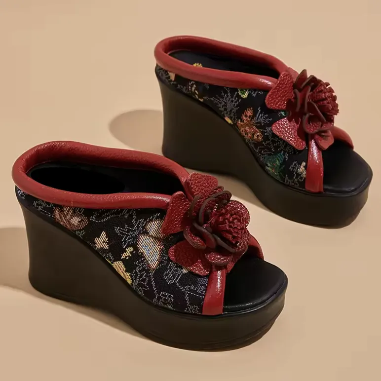 USS Shoes Clarita Women's Embroidered Flowers Wedges