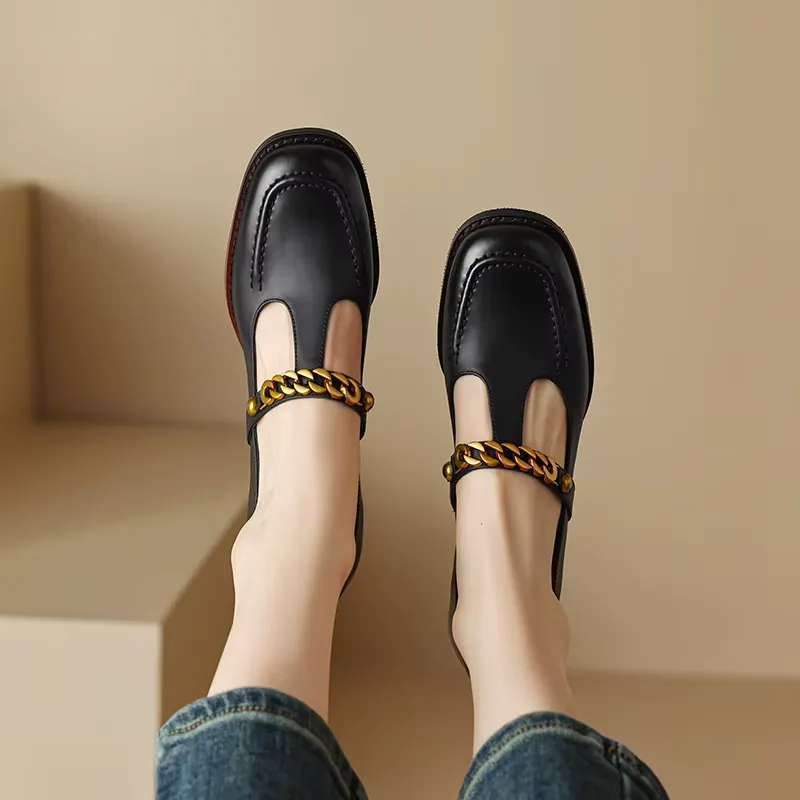 USS Shoes Elma Women's Metal Chain Leather Pumps