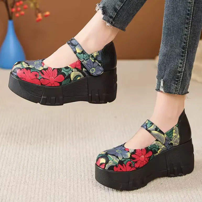 USS Shoes Elsa Women's Leather Platform Wedge Heel Pumps