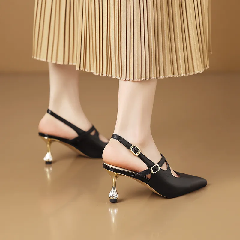 USS Shoes Herminia Women's Pointed Toe Leather Pumps