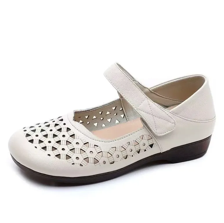 USS Shoes Lucy Women's Round Toe Soft Comfort Sandals