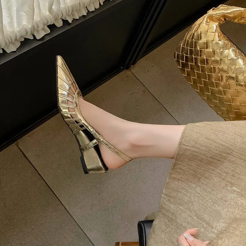USS Shoes Oriana Women's Weaving Pointed Toe Sandals