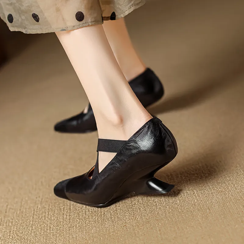 USS Shoes Ornela Women's Square Toe Shallow Pumps