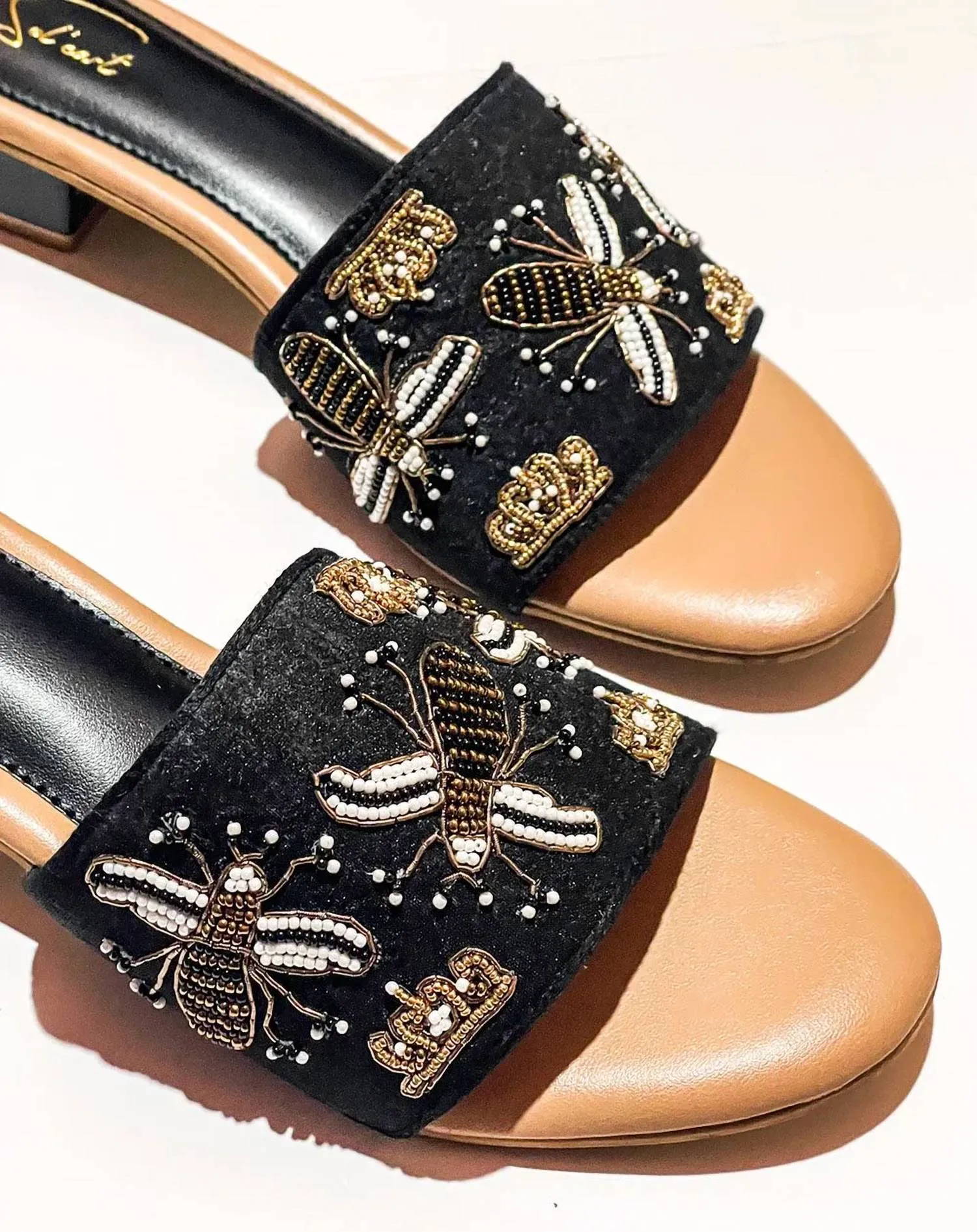 Women Bees & Crowns Sandal In Black