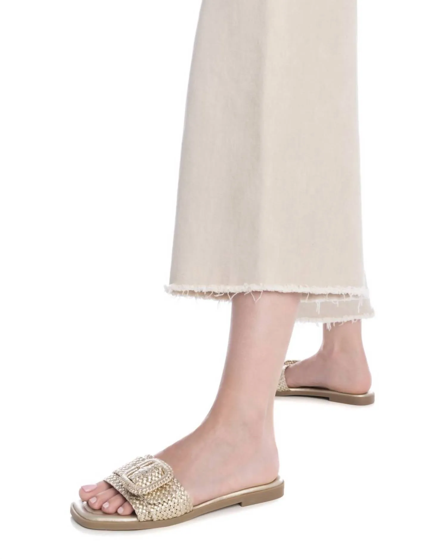 Women's Casual Flat Sandals In Gold
