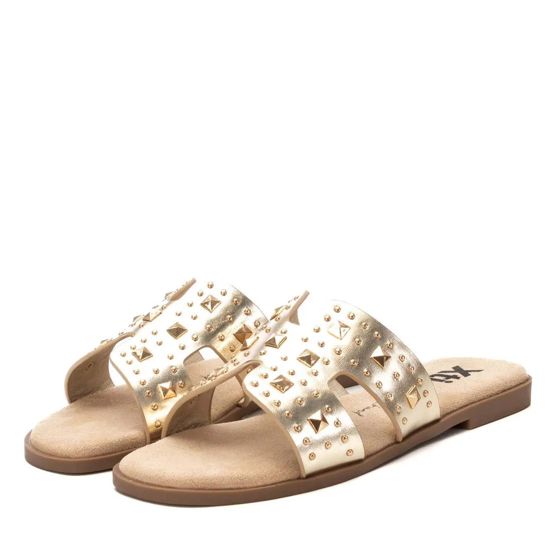 Women's Flat  Sandals By XTI