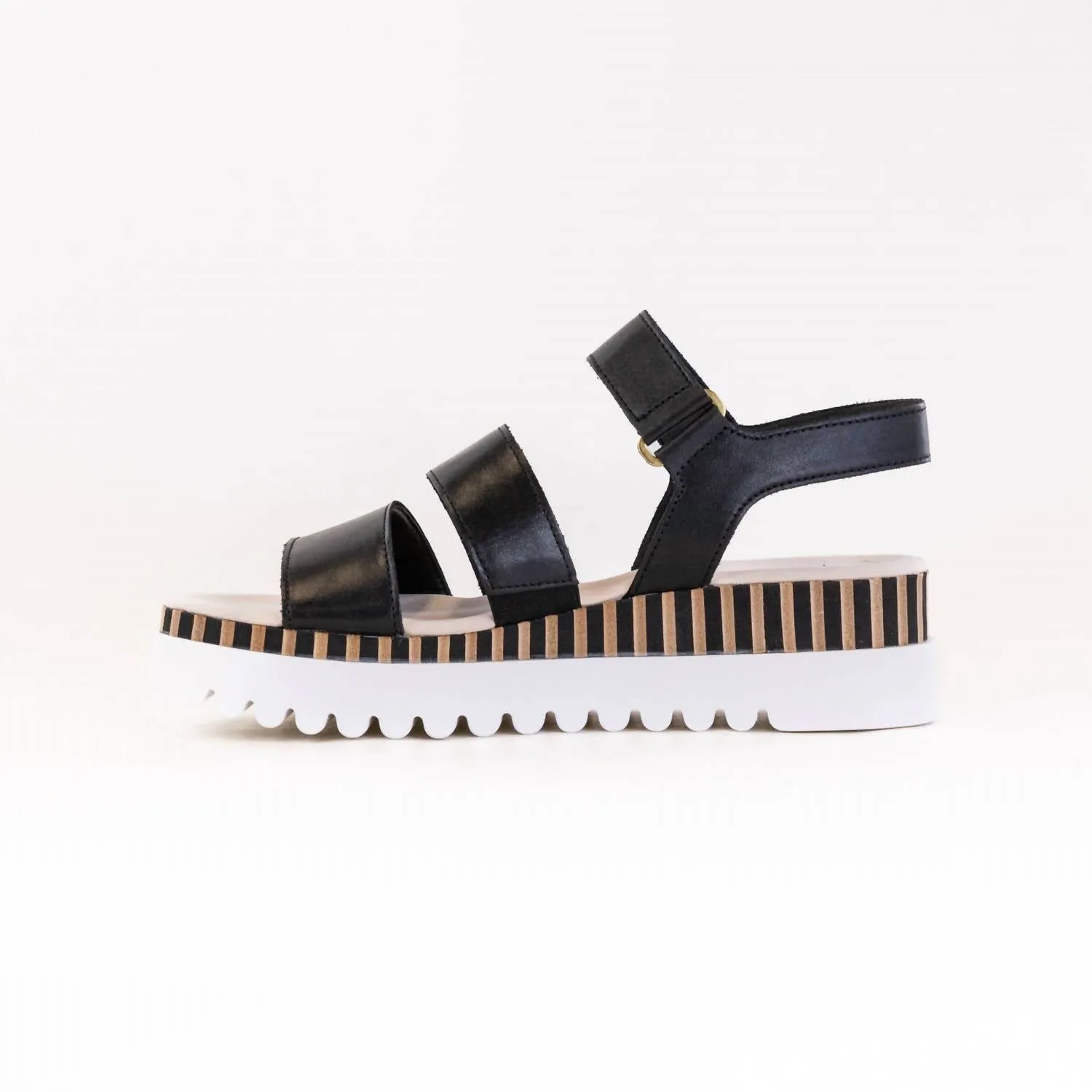 Women's Gabor Wedge Sandal In Black
