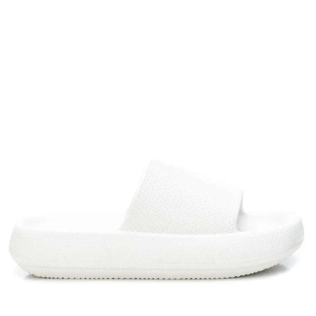 Women's Rubber Flat Sandals By XTI