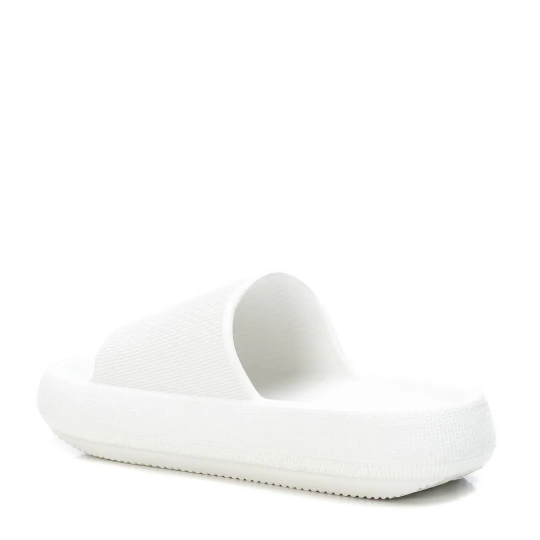 Women's Rubber Flat Sandals By XTI