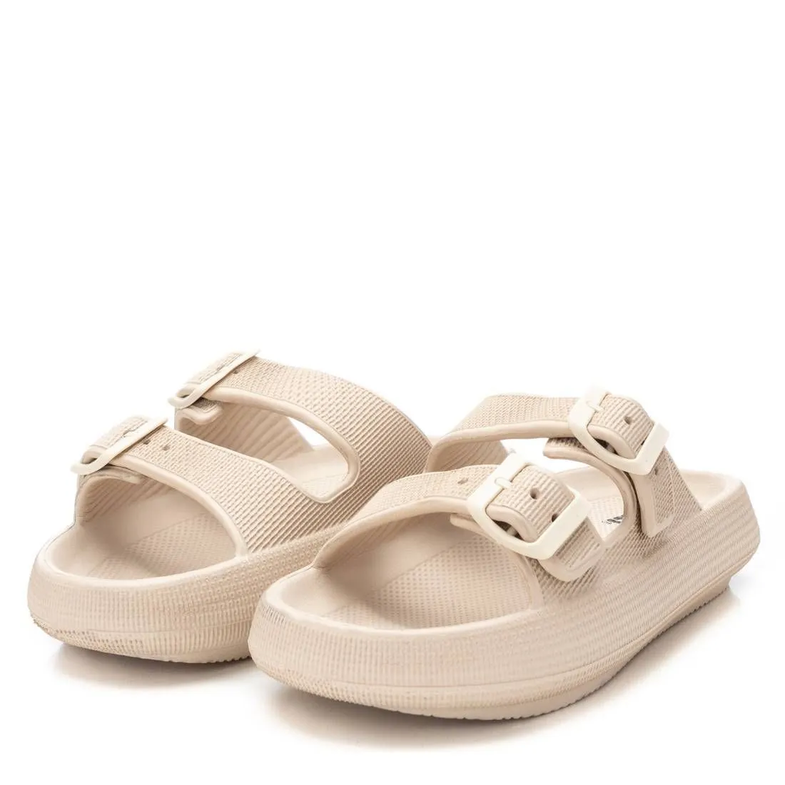 Women's Rubber Flat Sandals By XTI