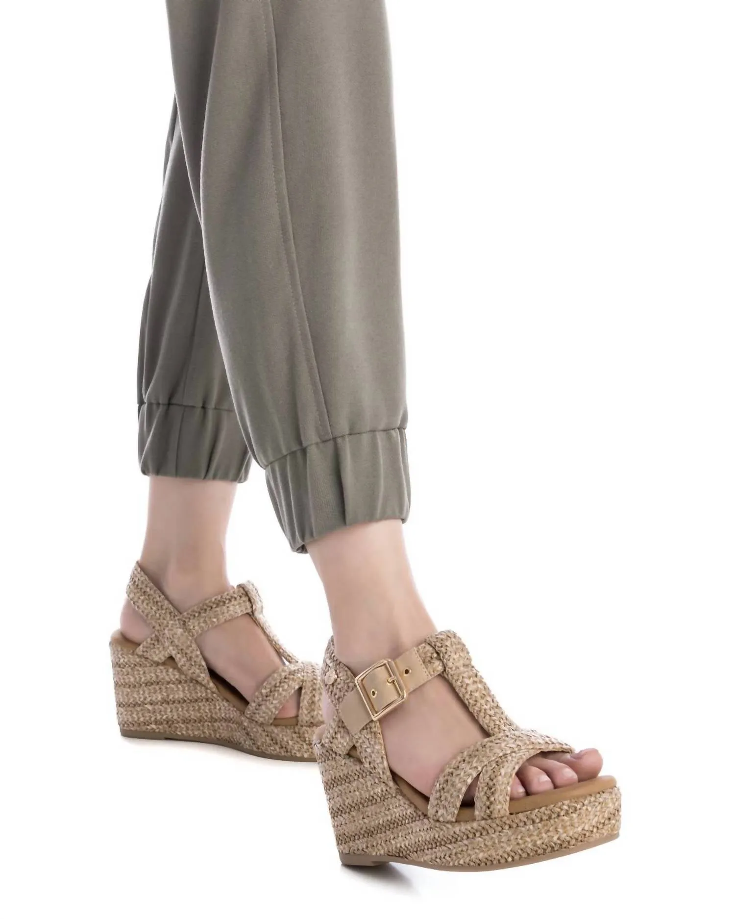 Women's Wedge Sandals In Camel