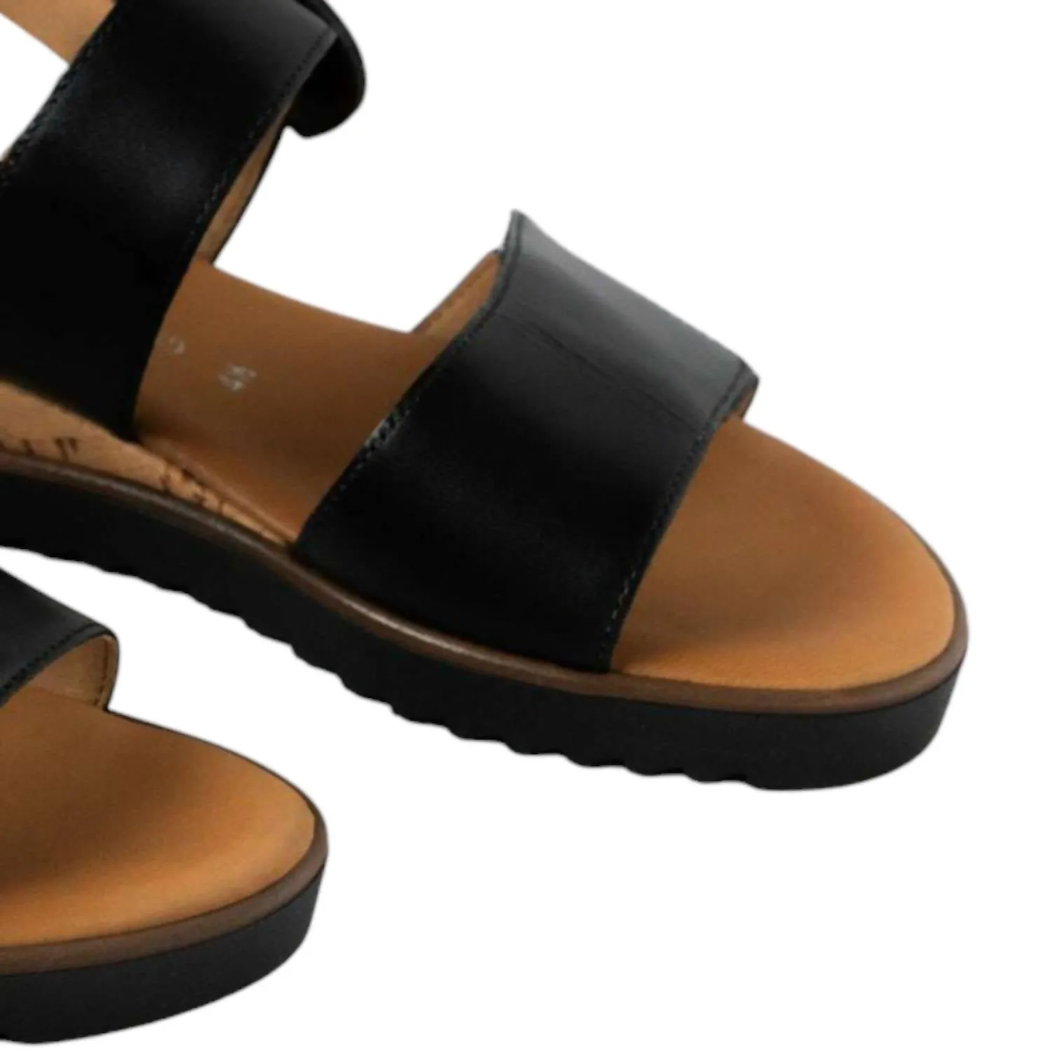 Women's Wedge Slingback Sandal In Black
