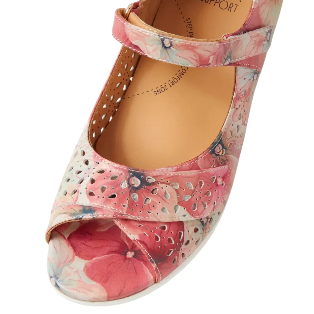 Ziera Daffodil Melon Flower Leather Sandal (Women's)