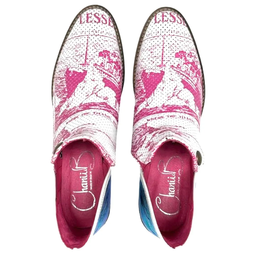 Zippette - White/Pink Newspaper ankle boot